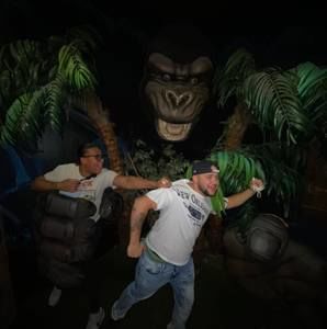 Meet your Posher, Jay